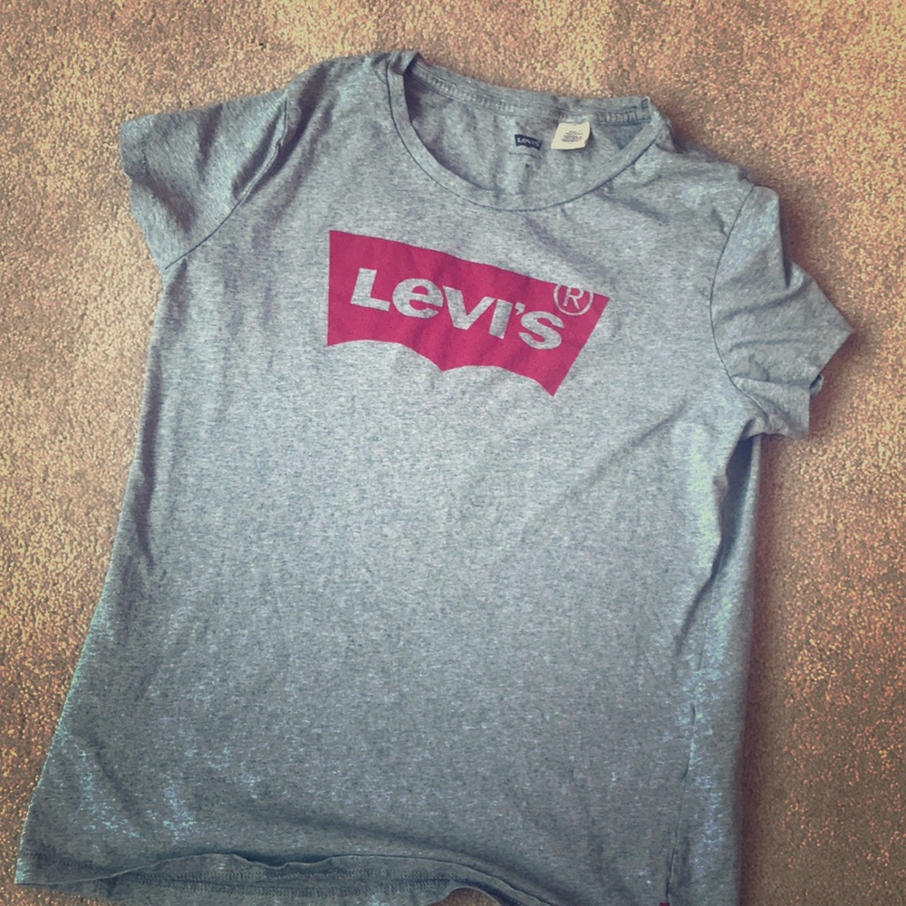 Levi shirt